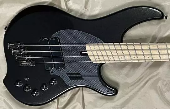 Басс гитара Dingwall NG-2