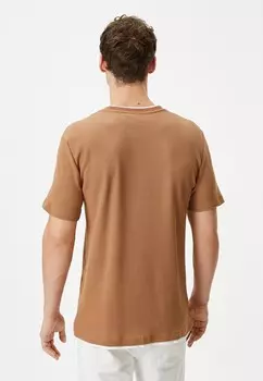Базовая футболка DETAIL CREW NECK TEXTURED Koton, коричневый
