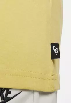 Базовая футболка Nike Sportswear, золотой