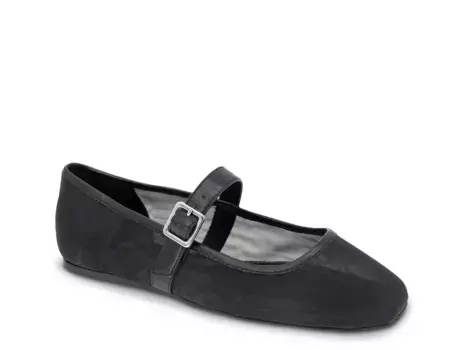 BCBGeneration Harpin Mary Jane Flat, черный
