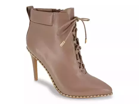 BCBGeneration Hinna Bootie, Коньяк