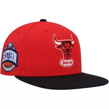 Бейсболка Mitchell & Ness Chicago Bulls, красный