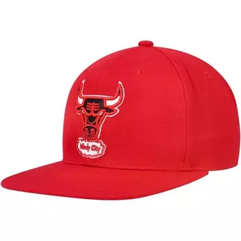 Бейсболка Mitchell & Ness Chicago Bulls, красный