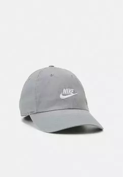 Бейсболка Nike