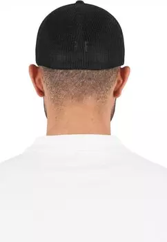 Бейсболка UNISEX Flexfit, черный