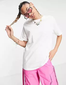 Белая футболка бойфренда Nike Essentials