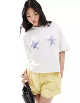 Белая футболка оверсайз со звездами Bershka