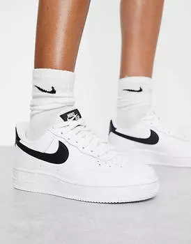 Бело-черные кроссовки Nike Air Force 1 '07