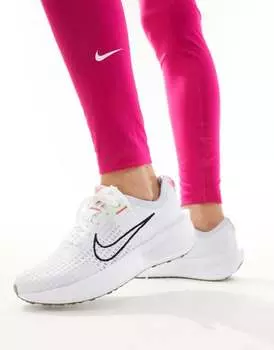 Бело-черные кроссовки Nike Interact Run