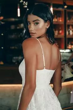 Белое многослойное кружевное платье-миди с деталями Skirt and Stiletto, белый