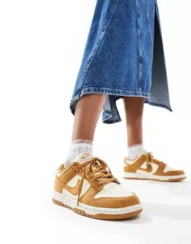 Белоснежные кроссовки Nike Dunk Low