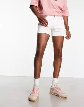 Белые джинсовые шорты укороченной длины ASOS DESIGN