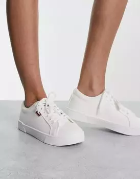 Белые кроссовки Levi's Malibu с красной биркой с логотипом