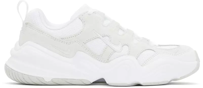 Белые кроссовки Nike Tech Hera