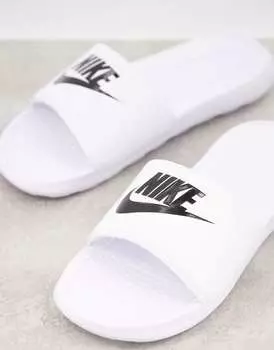 Белые шлепанцы Nike Victori One