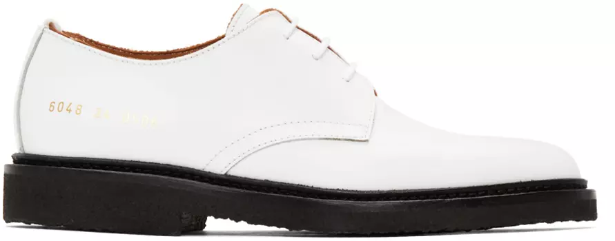 Белые стандартные дерби Common Projects