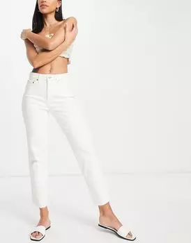 Белые укороченные прямые джинсы со средней посадкой Topshop