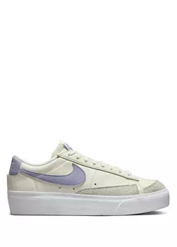 Белые женские кроссовки blazer low Nike