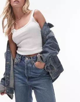 Белый топ с узкими бретелями в рубчик Topshop