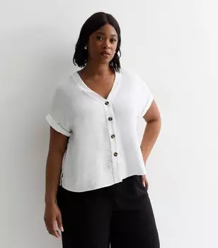 Белый топ с V-образным вырезом и пуговицами Curves New Look, белый