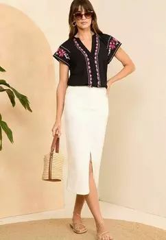 Блуза EMBROIDERED V NECK DOBBY, REGULAR FIT Love & Roses, черный