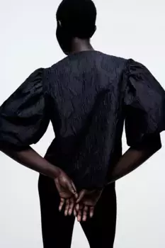 Блузка с объемными рукавами H&M, черный