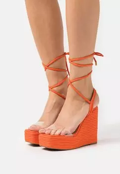 Босоножки на каблуке ALDO