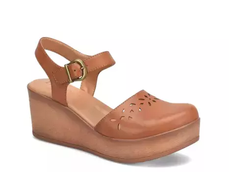 Босоножки Wedge B.O.C. Born Concept, Tan