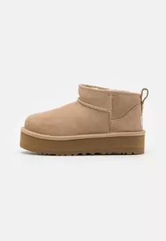 Ботильоны Classic Ultra Mini Platform Unisex UGG, цвет sand