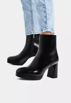 Ботильоны на платформе PULL&BEAR, черный