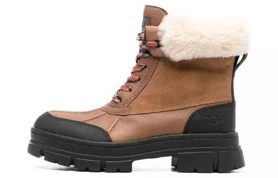 Ботинки Adirondack III на шнуровке Ugg