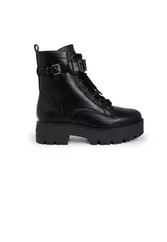 Ботинки Guess на каблуке, черный