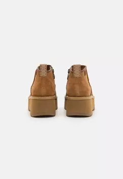 Ботинки на платформе CITYFUNC ULTRA MINI UGG, цвет Chestnut