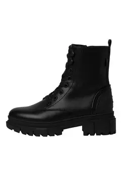 Ботинки на платформе s.Oliver, цвет black