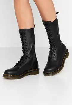 Ботинки на шнуровке Dr. Martens, черный