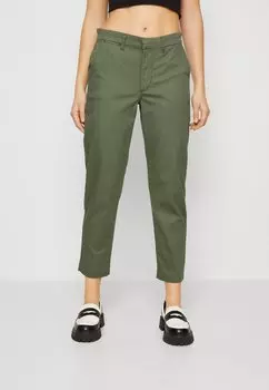 Брюки чинос Levi's