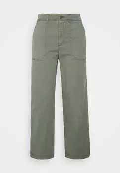 Брюки GAP