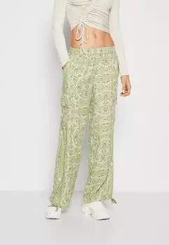 Брюки Карго Never Fully Dressed