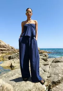 Брюки WIDE Bershka, цвет Royal Blue