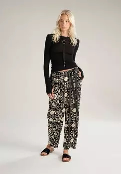 Брюки WITH PLEATS Manila Grace, черный