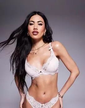 Бюстгальтер Boux Avenue Clara с кружевом-ресничками и глубоким вырезом, с жемчужным оттенком