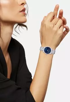 Часы Breil