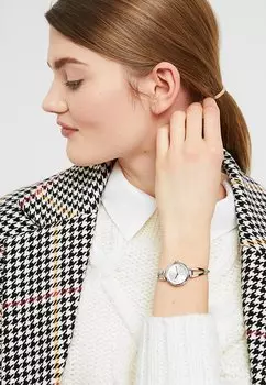 Часы DKNY