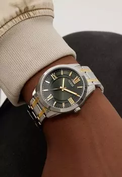 Часы ELLIOT Guess, серебристый