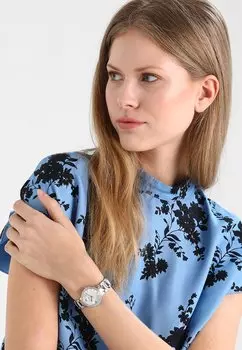 Часы Fossil