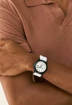 Часы Fossil, Wei