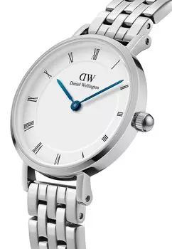 Часы Petite Roman Numerals 5-Link Daniel Wellington, серебристого цвета