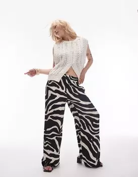 Черно-белые атласные прямые брюки с зебровым принтом Topshop