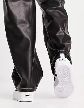 Черно-белые кроссовки на платформе adidas Originals Nizza