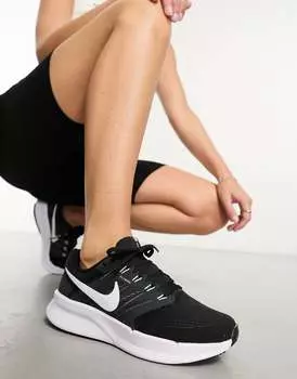 Черно-белые кроссовки Nike Run Swift 3 Nike